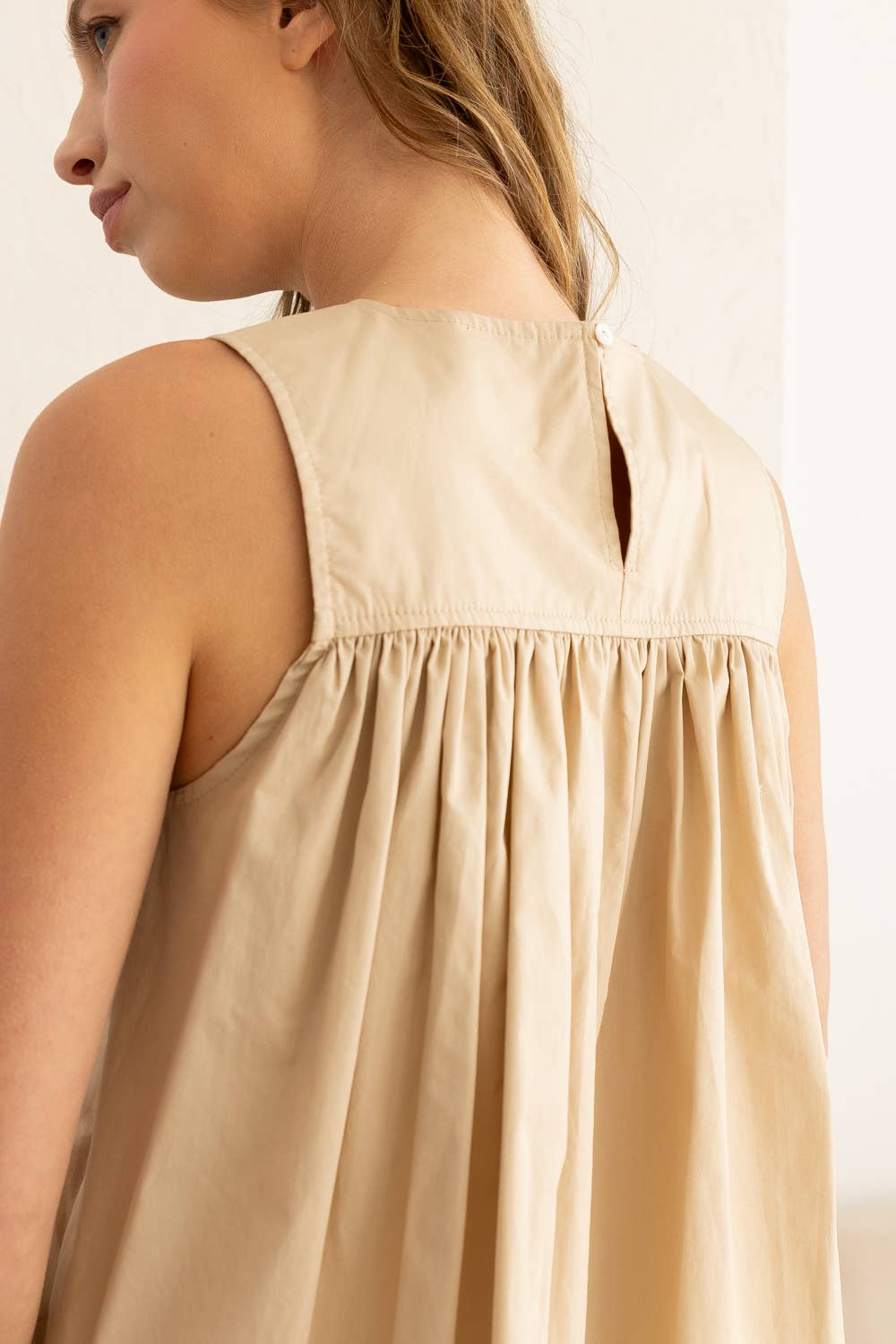 Sleeveless Ruffle Detail Top