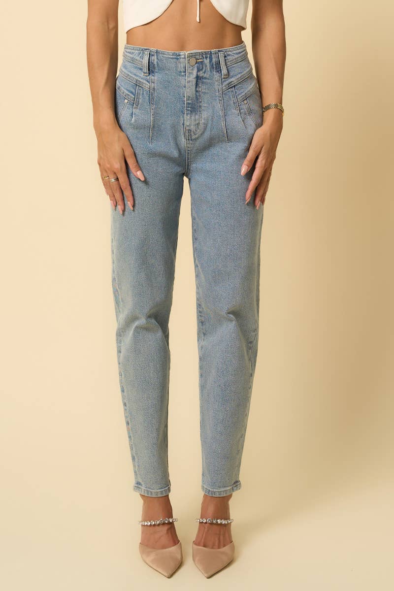 High Rise Pleated Tapered Jeans